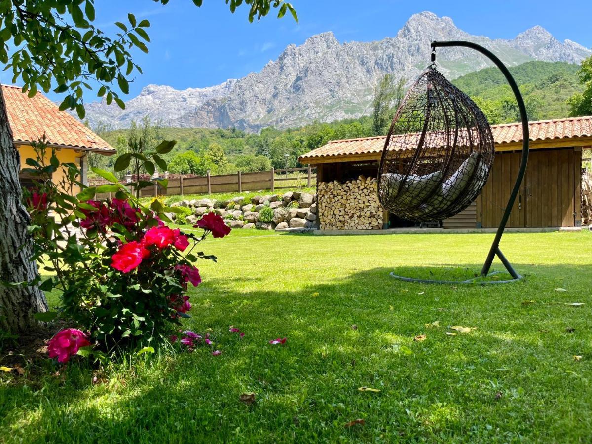 Hotel Eigon Posada De Valdeon Esterno foto